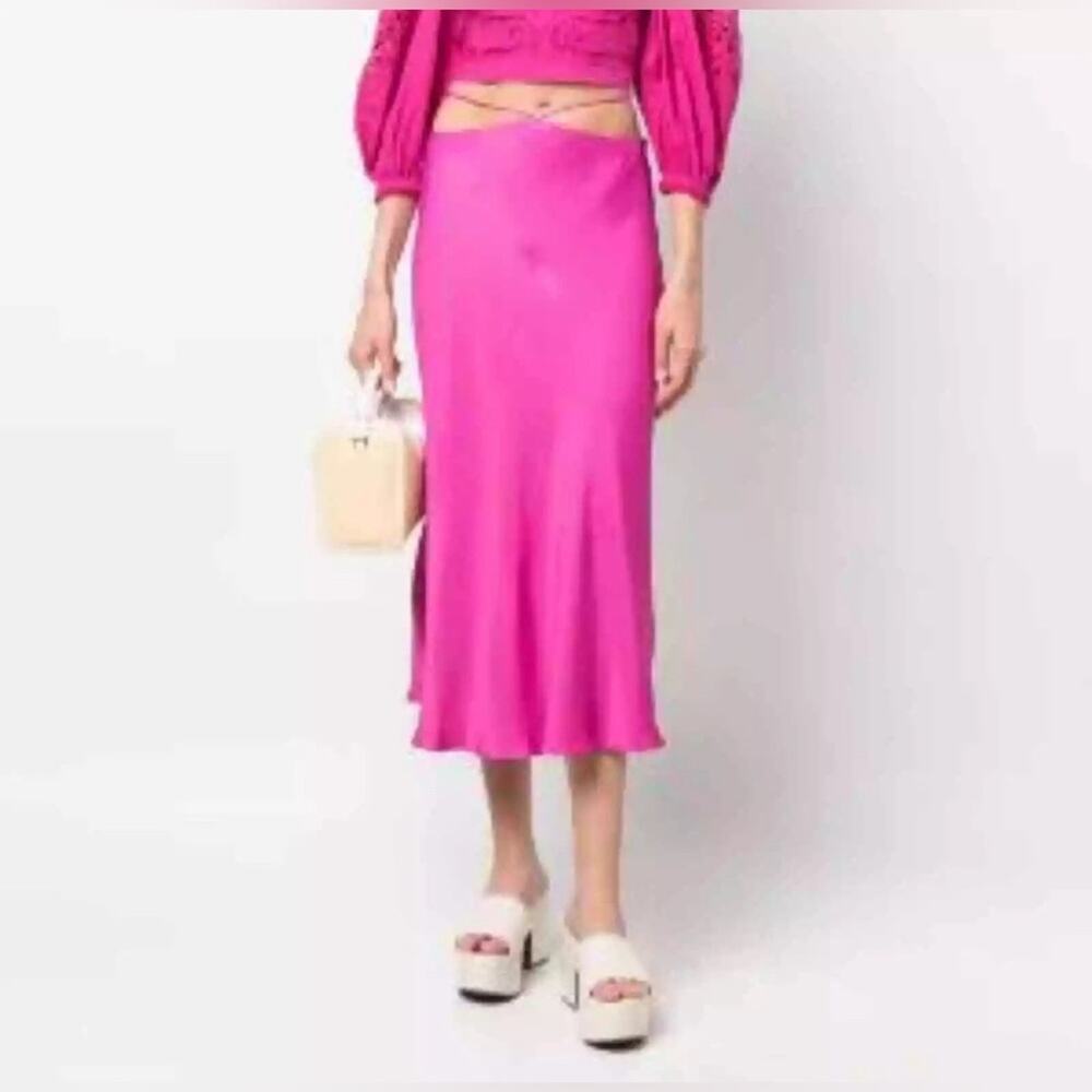 FARM Rio Fuschia satin Midi length 
strap-detail satin-finish midi skirt - Picture 4 of 14